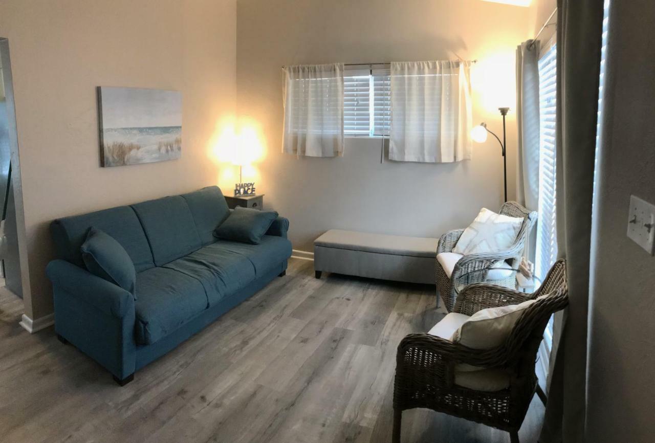 Salty Serenity Duplex Cocoa Beach Exterior foto